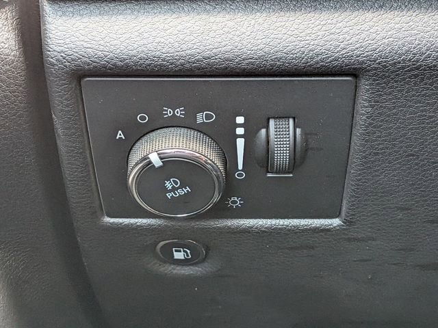 Used 2021 Jeep Grand Cherokee Limited AWD/4WD image 18