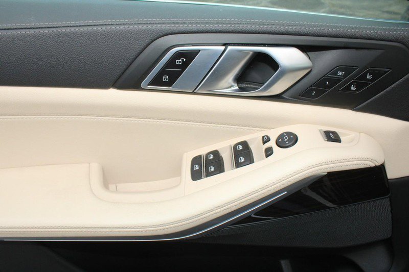 Used 2021 BMW X5 xDrive40i w/ Luxury Seating Package 2 image 9