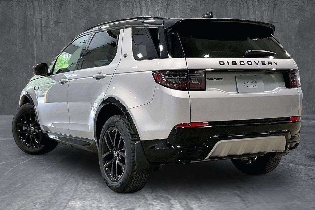 New 2026 Land Rover Discovery Sport Landmark AWD/4WD image 3