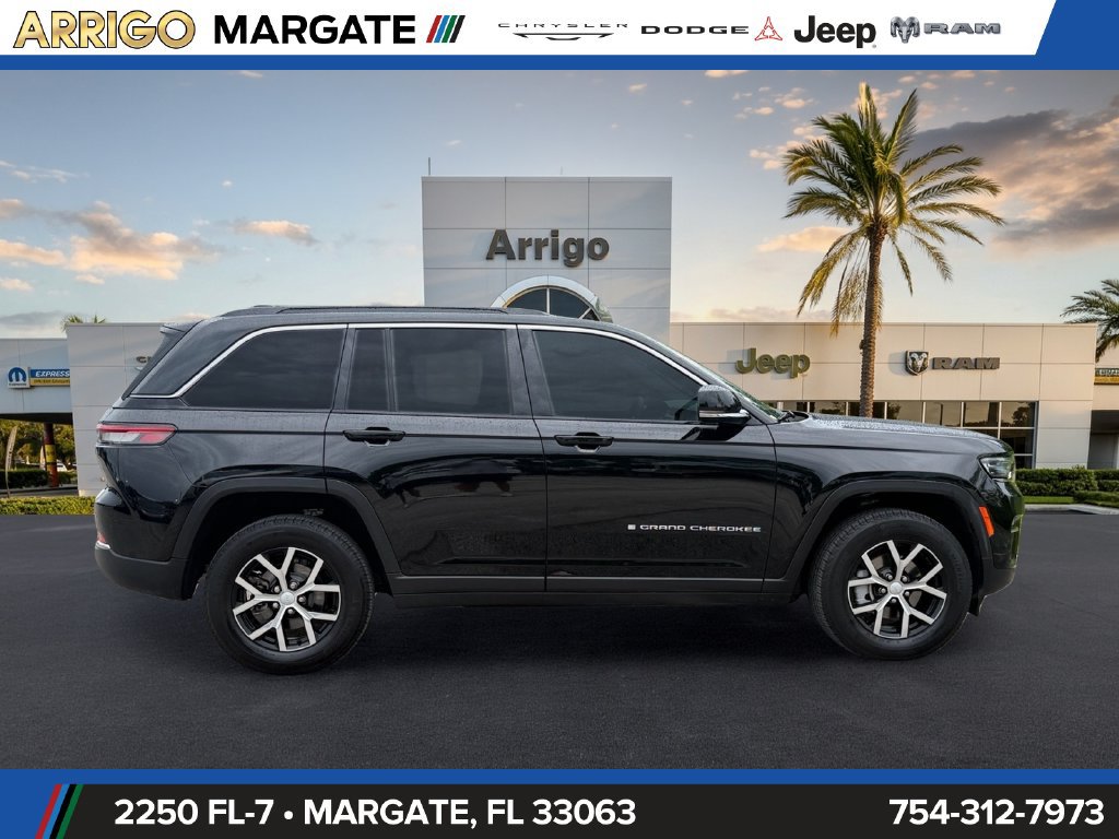Certified 2025 Jeep Grand Cherokee Limited RWD image 8