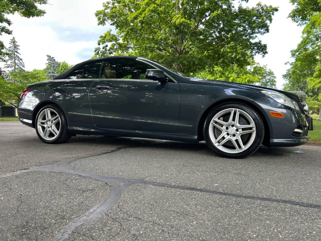 Used 2013 Mercedes-Benz E 550 Cabriolet image 34