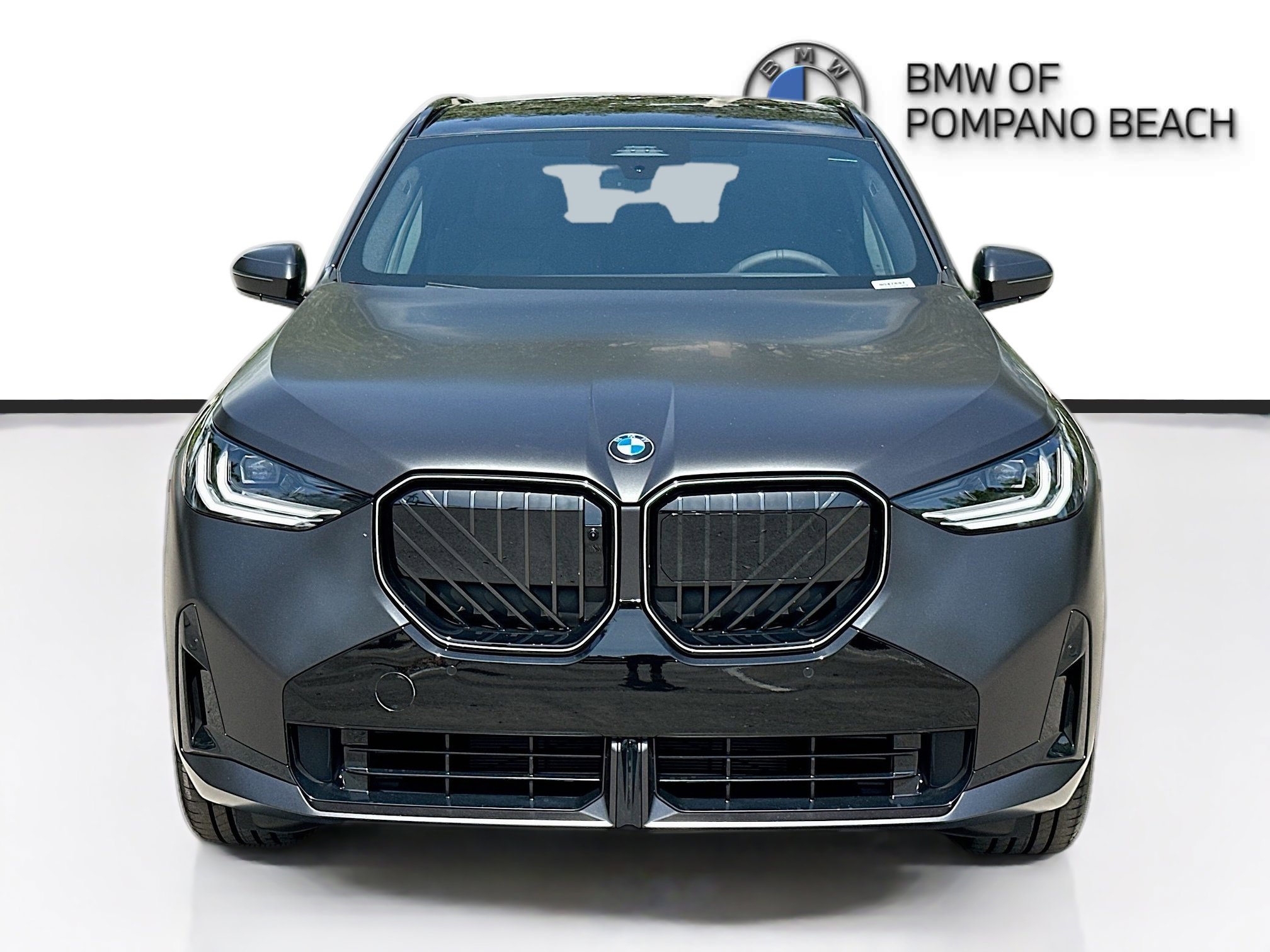 Used 2025 BMW X3 xDrive30i w/ Premium Package AWD/4WD image 2