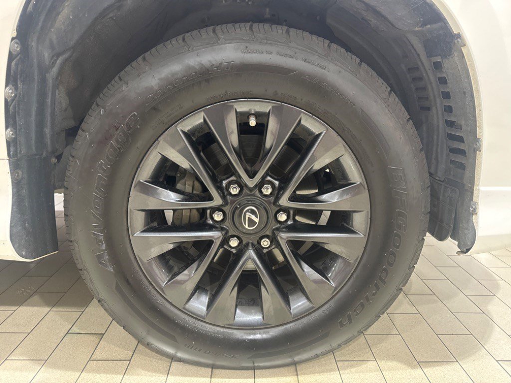 Used 2021 Lexus GX 460 Premium AWD/4WD image 14