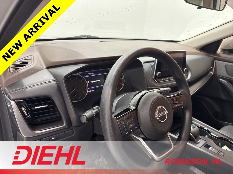 Used 2022 Nissan Rogue SV image 19