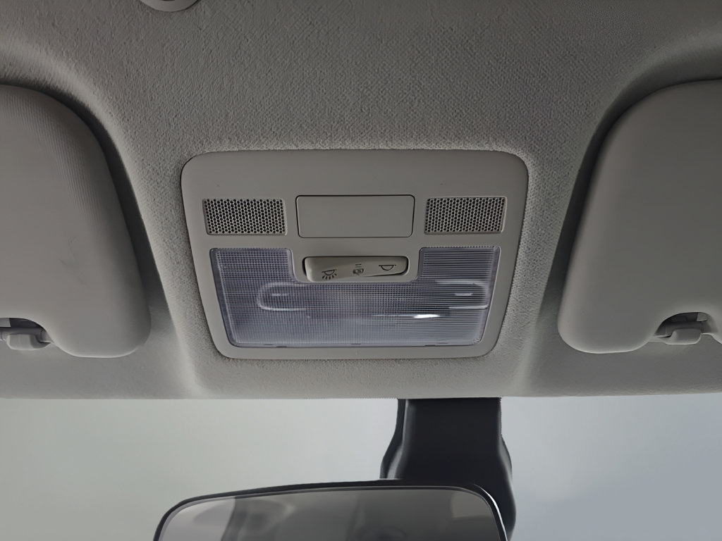 Certified 2026 Hyundai Venue SEL FWD image 38