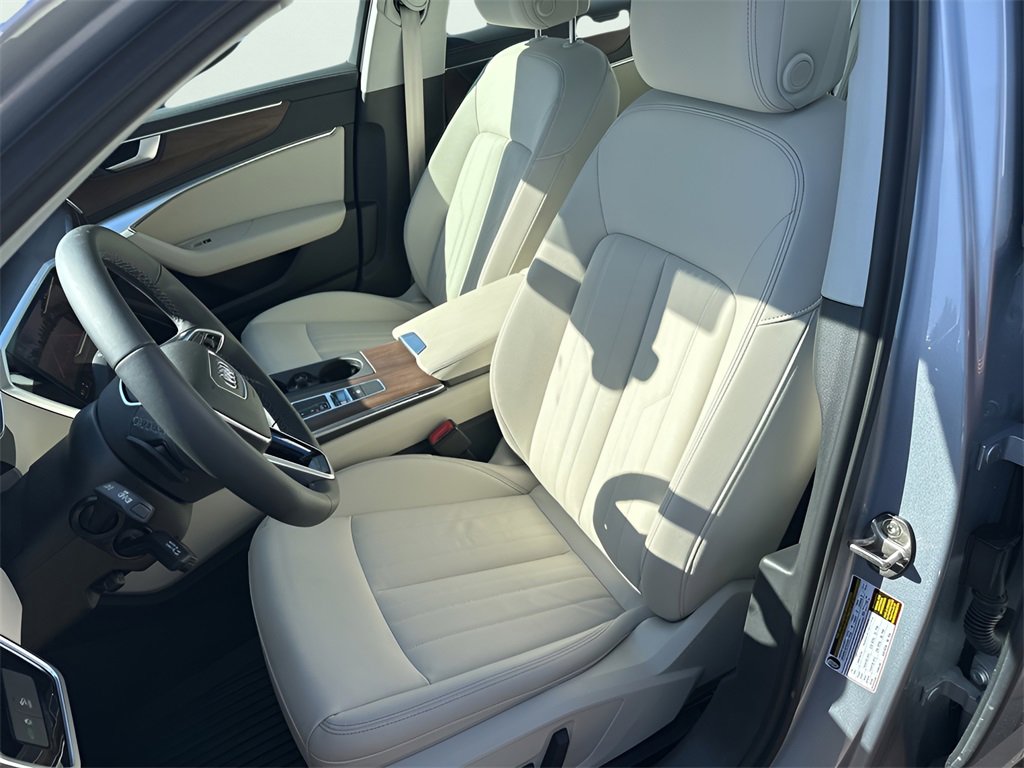New 2025 Audi A6 2.0T Premium image 11