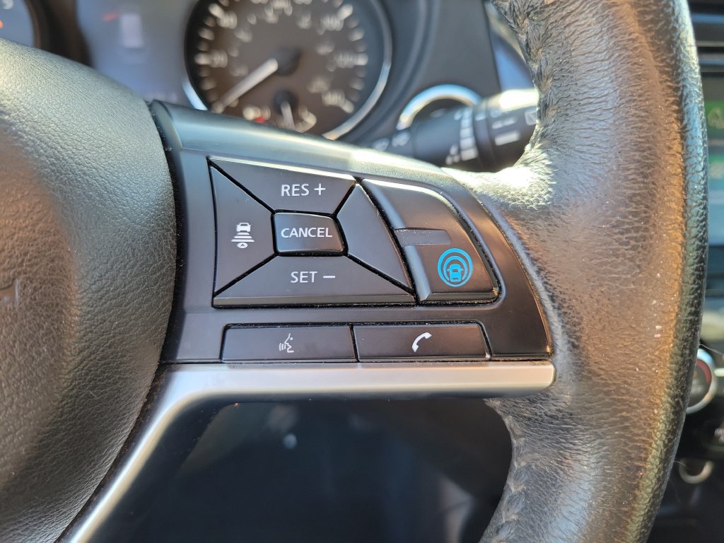Used 2020 Nissan Rogue SL FWD image 22