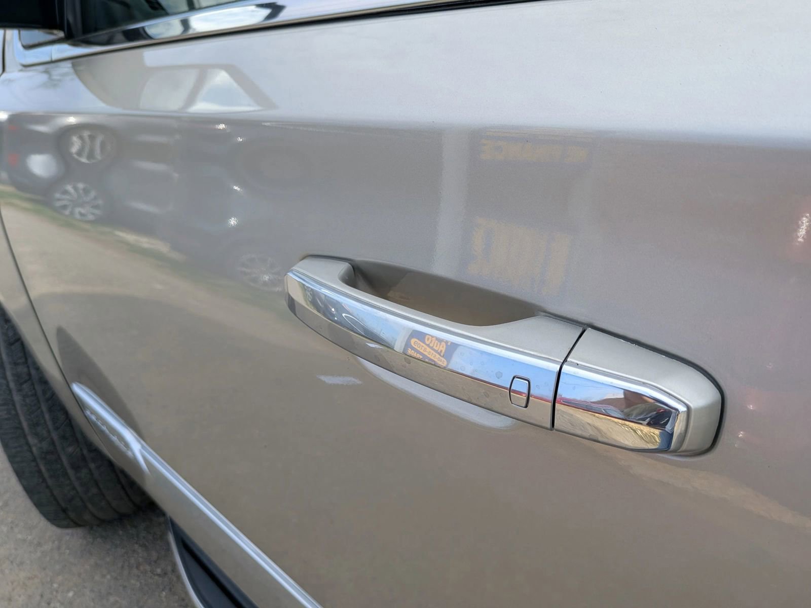 Used 2016 Cadillac Escalade ESV Luxury image 19