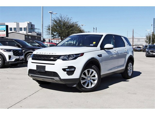 Used 2017 Land Rover Discovery Sport SE image 1
