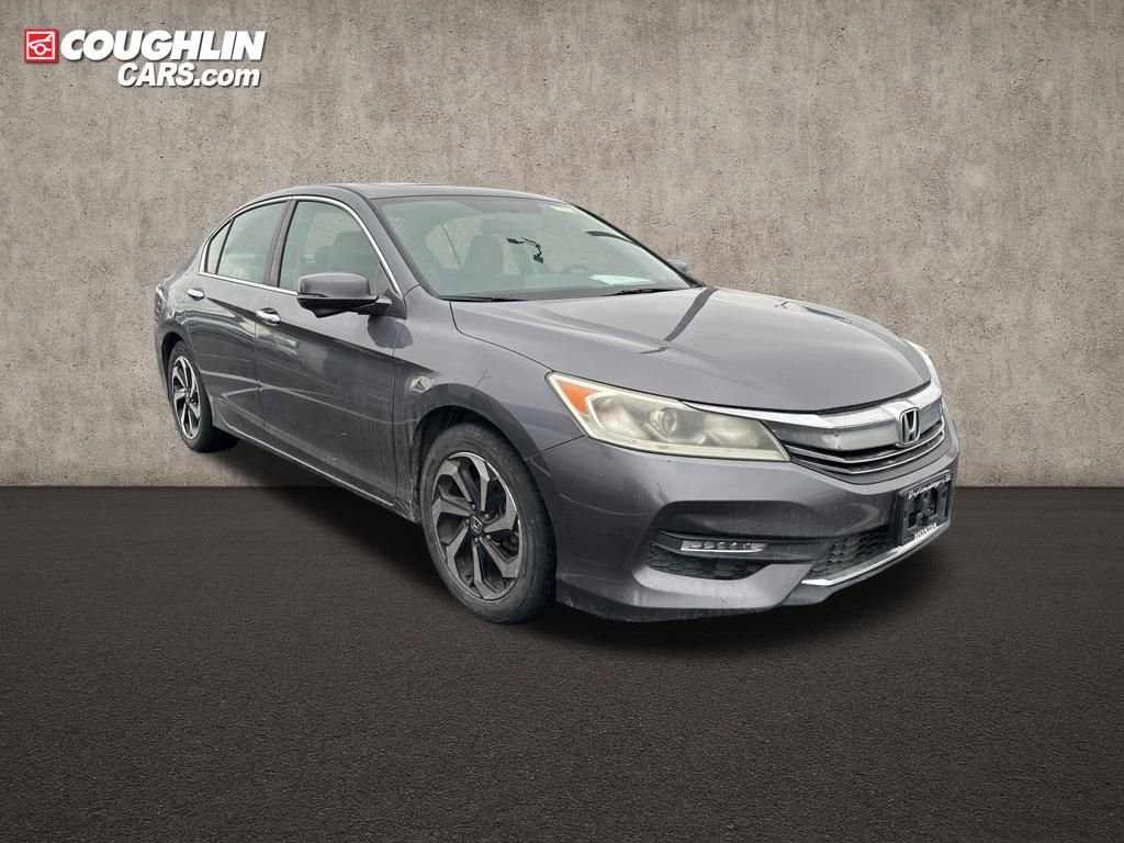 Used 2016 Honda Accord EX image 1