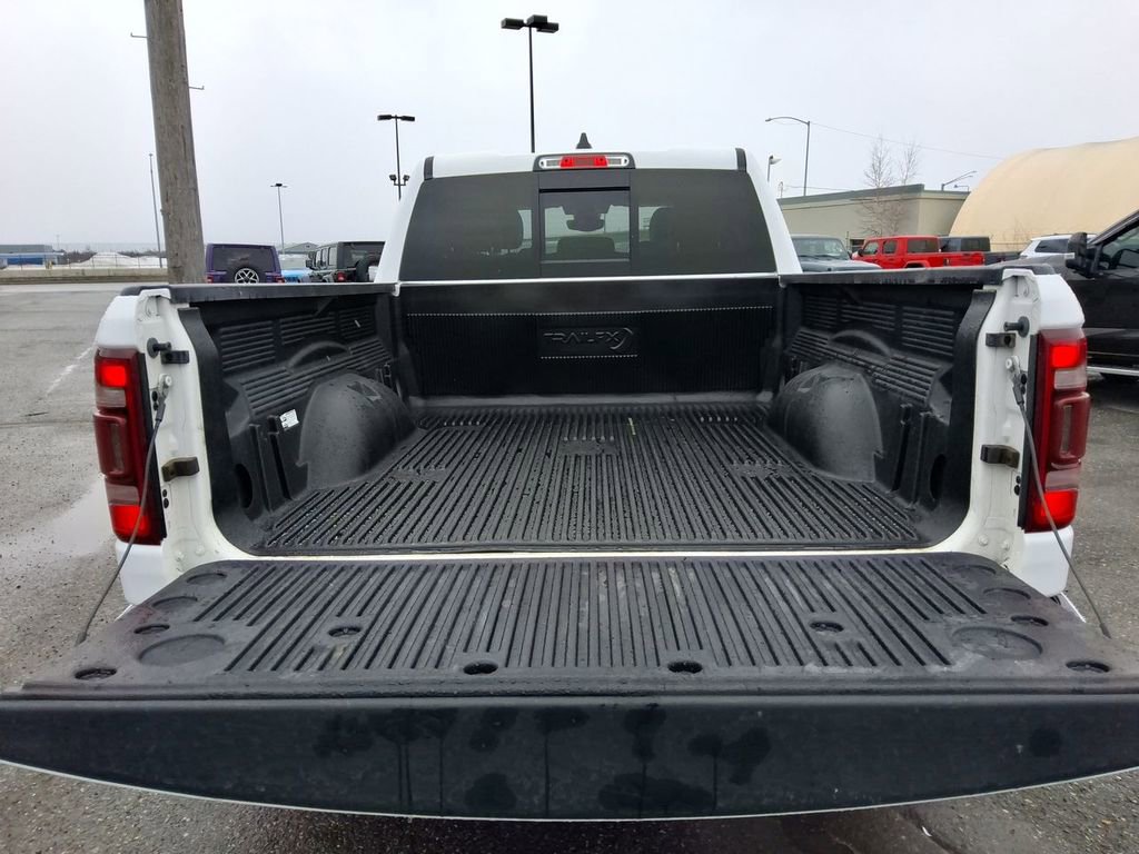 Certified 2020 RAM 1500 Laramie AWD/4WD image 11