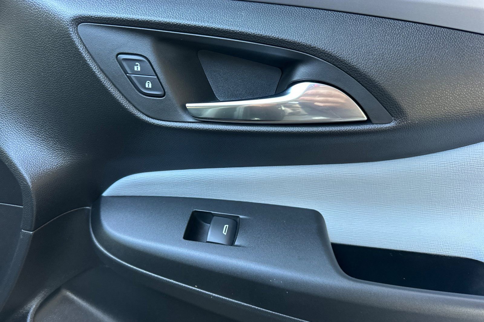 Certified 2024 Buick Envista Preferred w/ Advanced Safety Package image 22