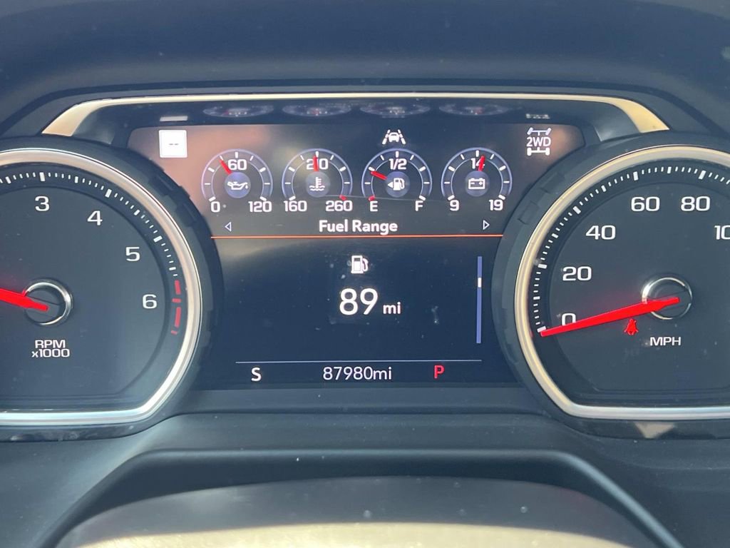 Used 2021 Chevrolet Tahoe Premier w/ Premium Package AWD/4WD image 19