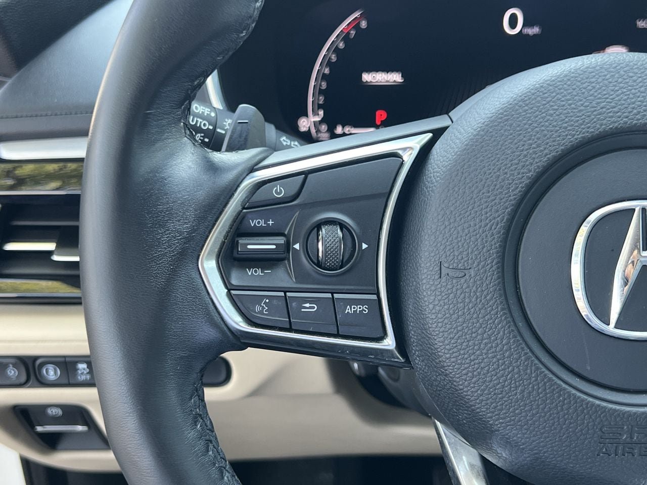 Used 2022 Acura MDX w/ Technology Package FWD image 11
