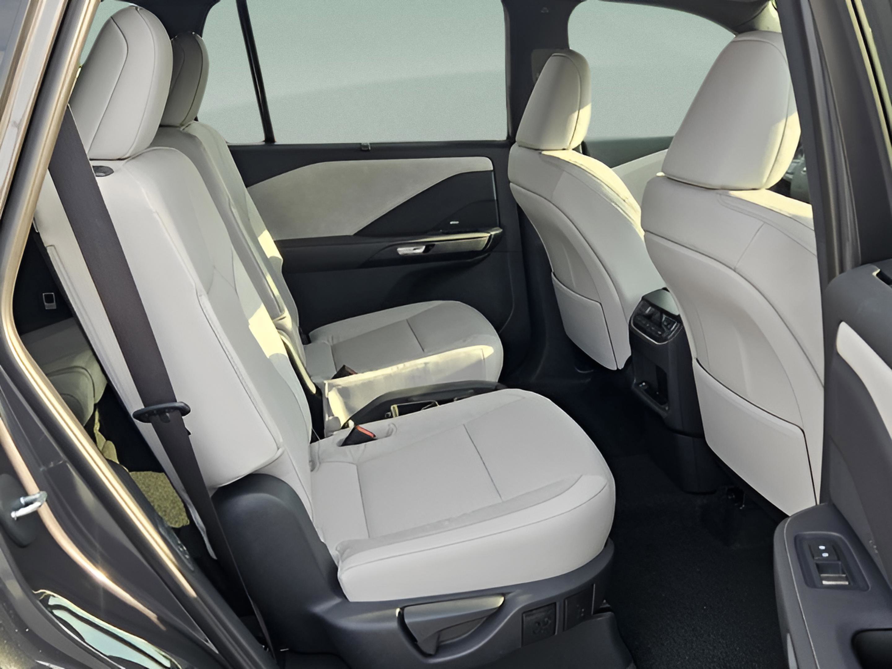 New 2026 Lexus TX 350 AWD image 15