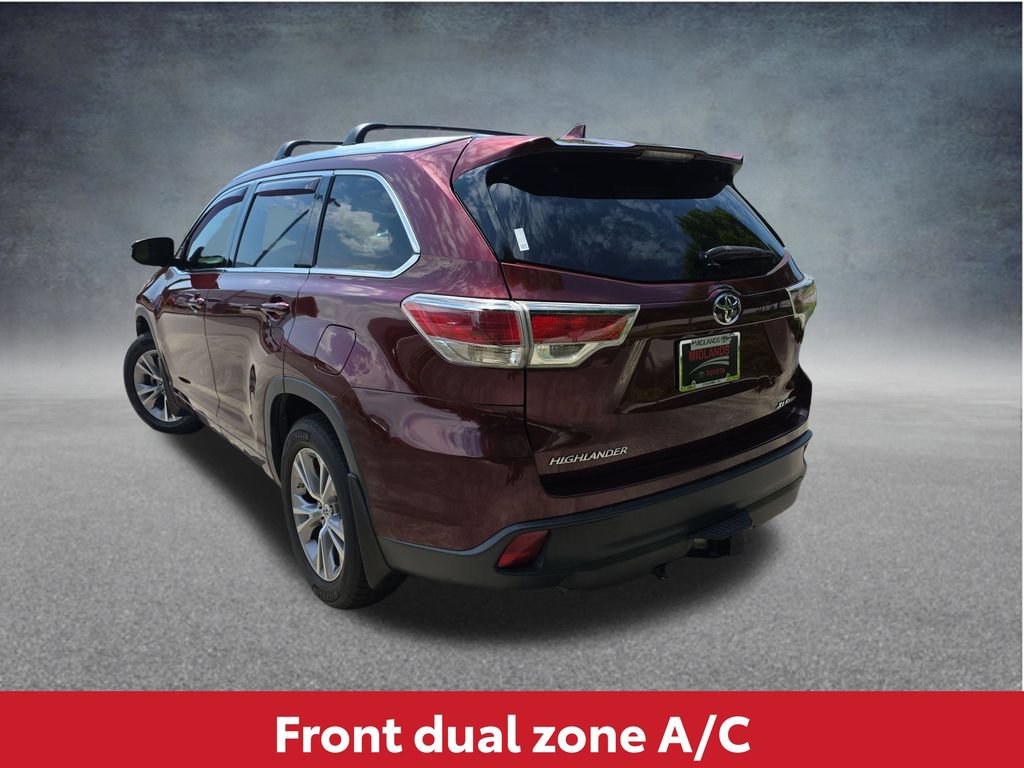 Used 2015 Toyota Highlander XLE AWD/4WD image 6