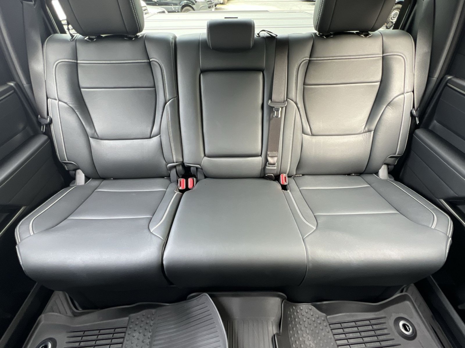 Used 2026 Toyota Tundra Limited AWD/4WD image 15