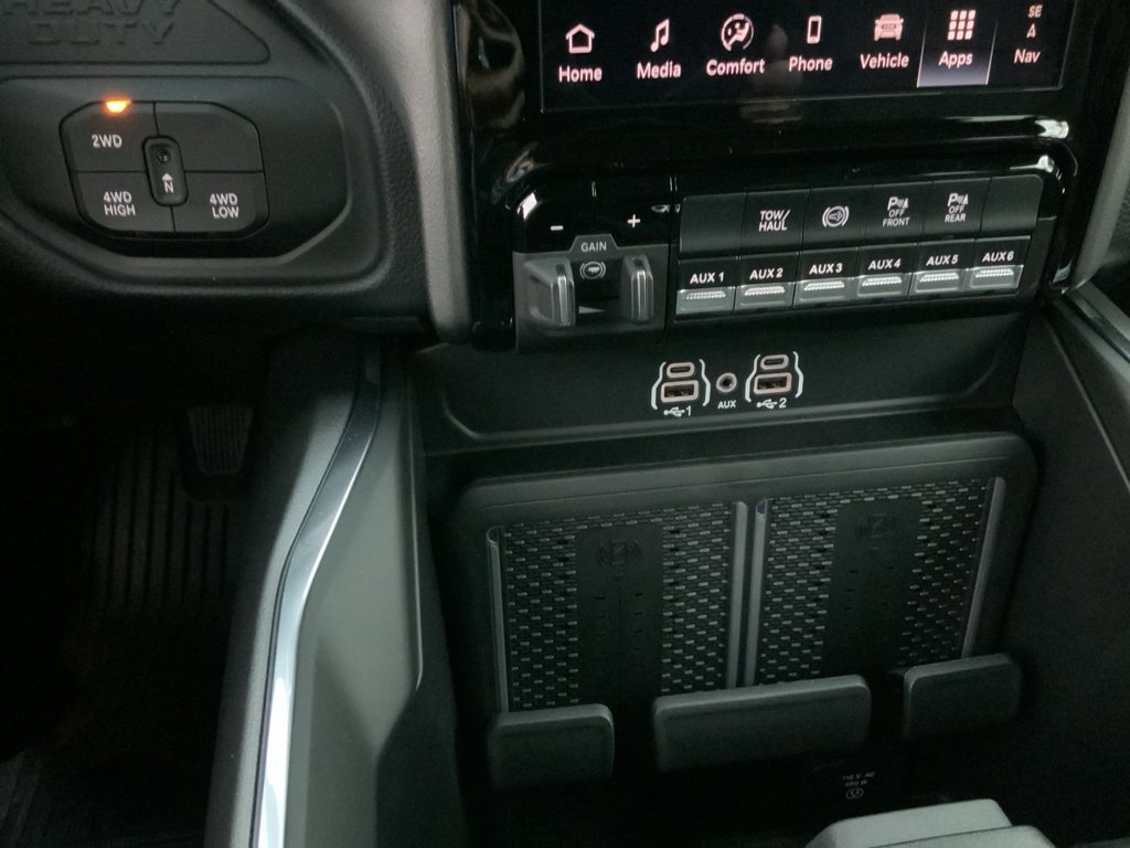 New 2026 RAM 2500 Laramie w/ Night Edition image 28