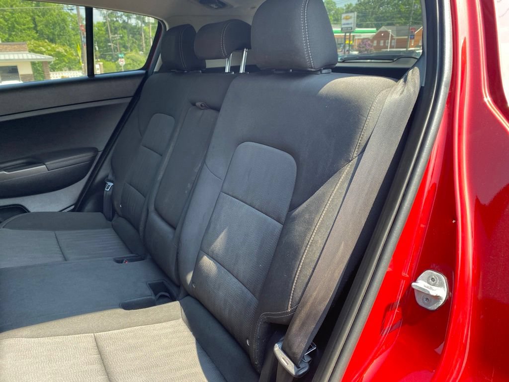 Used 2022 Kia Sportage LX FWD image 17