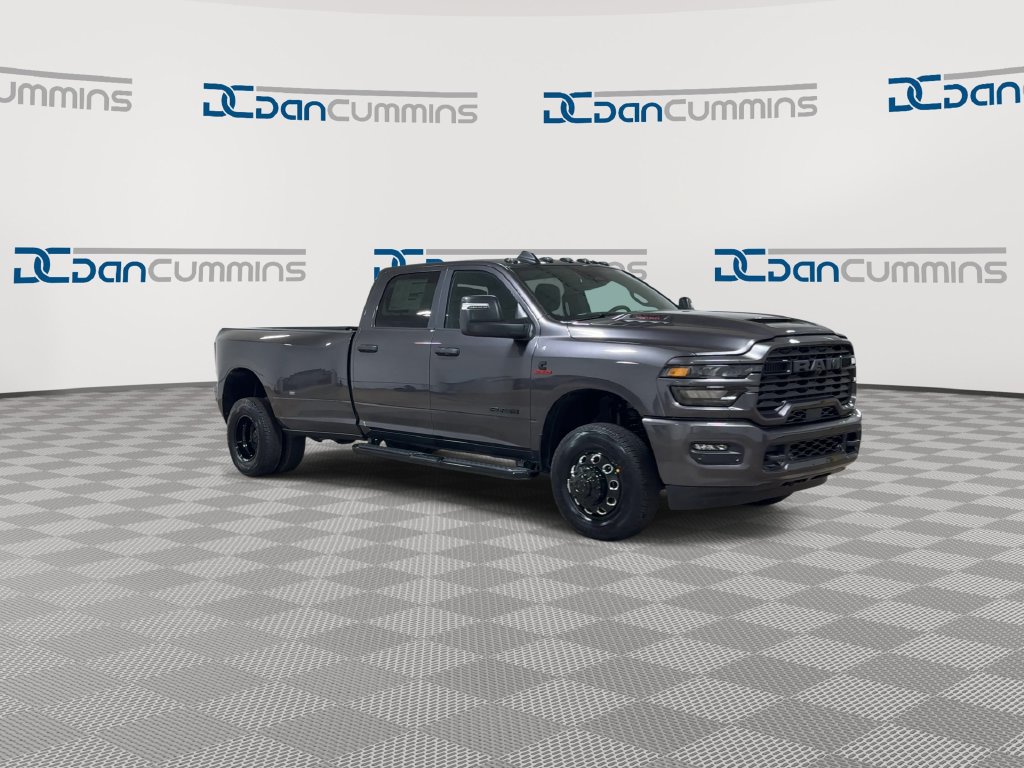 New 2026 RAM 3500 Big Horn AWD/4WD image 3