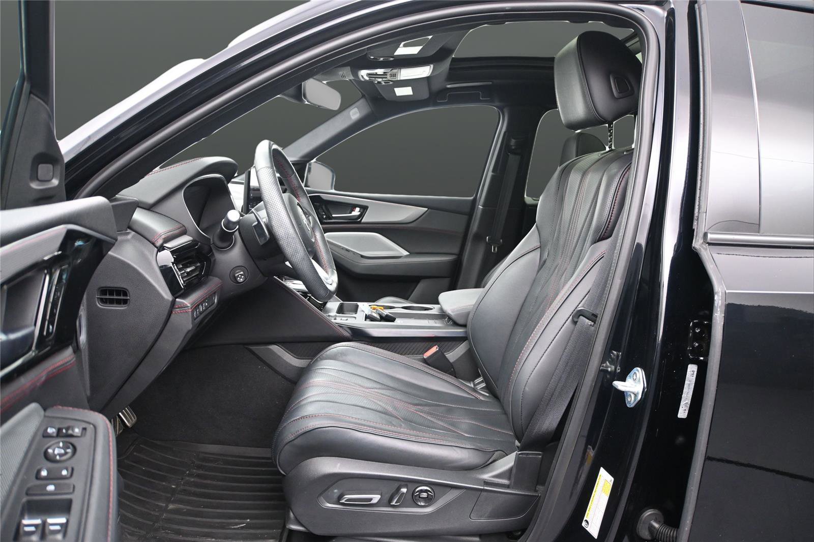 Used 2025 Acura MDX A-Spec AWD/4WD image 8
