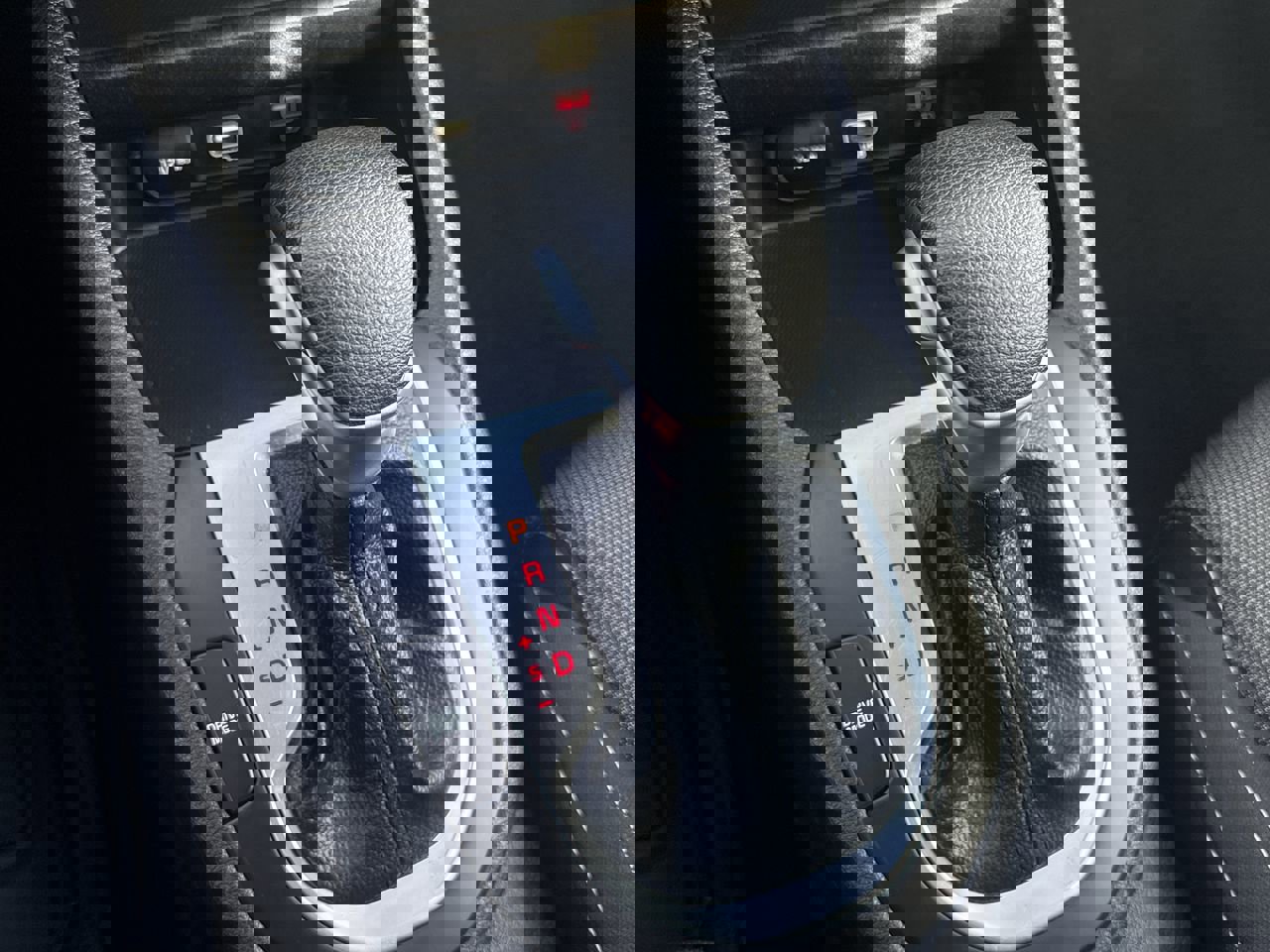 Used 2024 Kia Forte LXS image 14