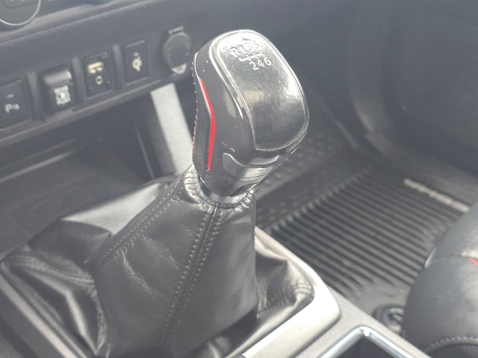 Used 2019 Toyota Tacoma TRD Pro AWD/4WD image 30