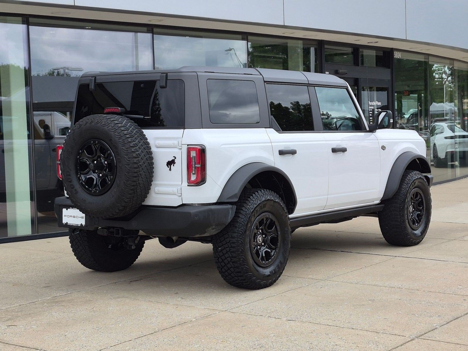 Used 2023 Ford Bronco Wildtrak AWD/4WD image 9