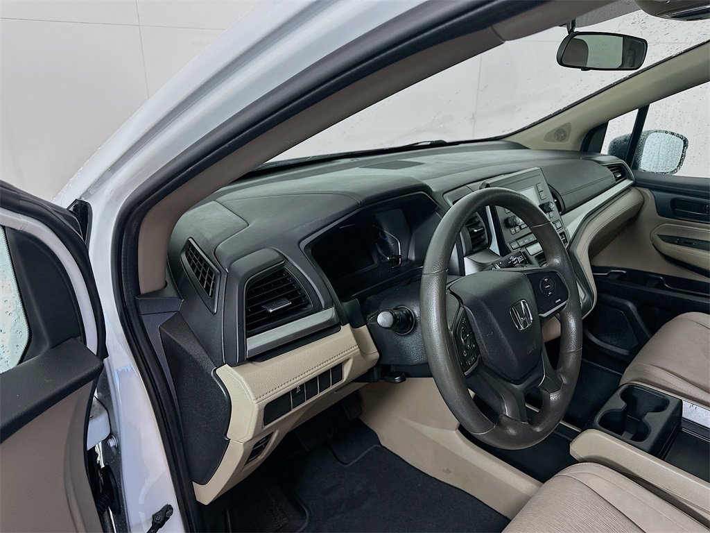 Used 2020 Honda Odyssey LX image 9