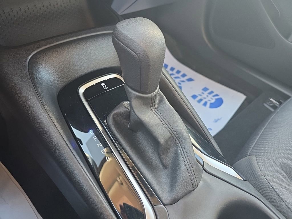 Used 2024 Toyota Corolla LE image 25