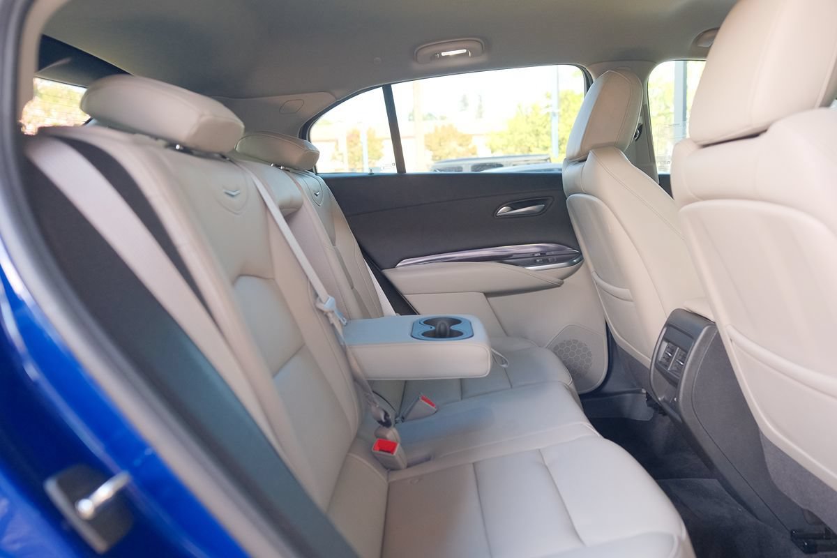 Used 2021 Cadillac XT4 Luxury FWD image 31