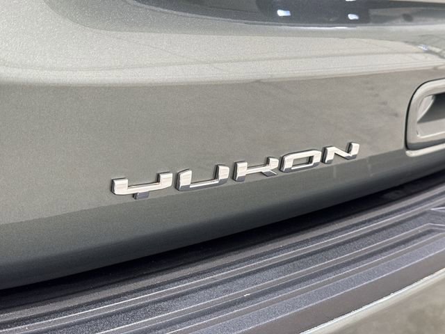 Certified 2024 GMC Yukon SLT w/ SLT Luxury Package image 31