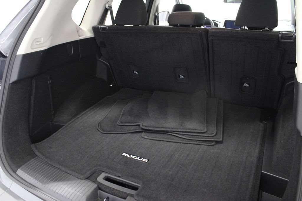 Certified 2024 Nissan Rogue SV AWD/4WD image 15
