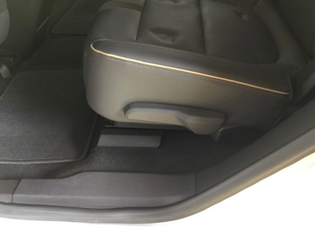 Used 2019 Chevrolet Blazer Premier w/ Sun and Wheels Package image 40