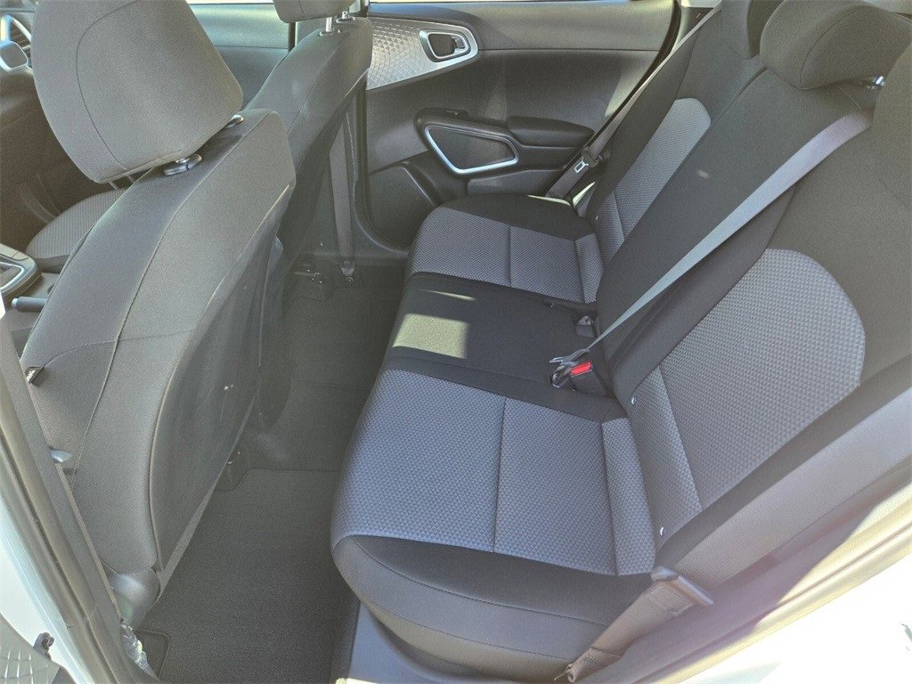 Used 2024 Kia Soul LX w/ Option Group 015 image 13