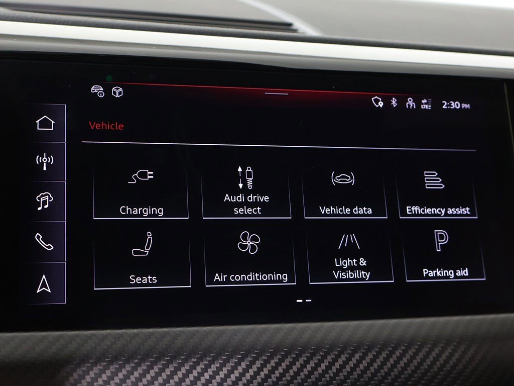 Used 2024 Audi RS e-tron GT w/ Carbon Performance Package image 51