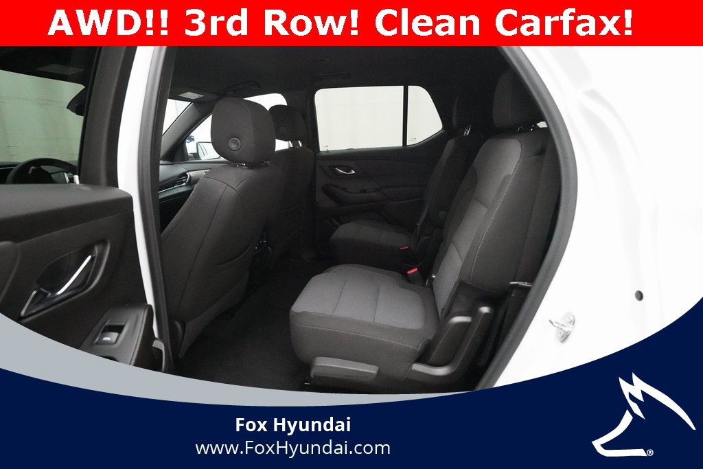 Used 2023 Chevrolet Traverse LT image 16