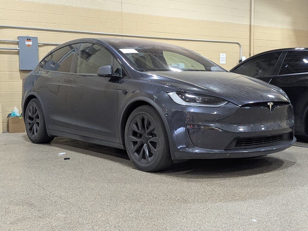 Used 2024 Tesla Model X AWD/4WD image 3