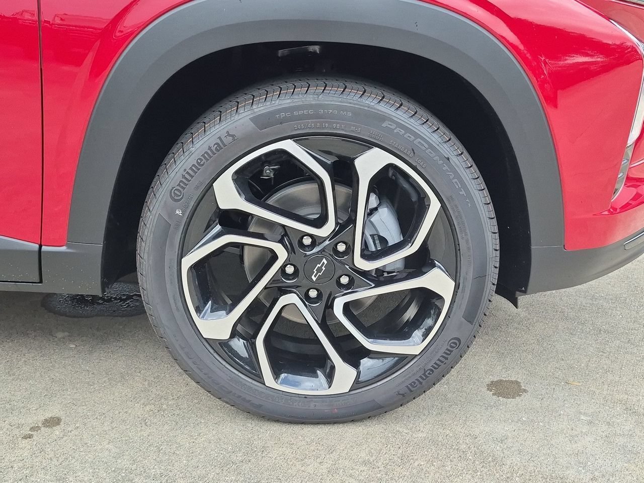 New 2026 Chevrolet Trax RS w/ Driver Confidence Package FWD image 8