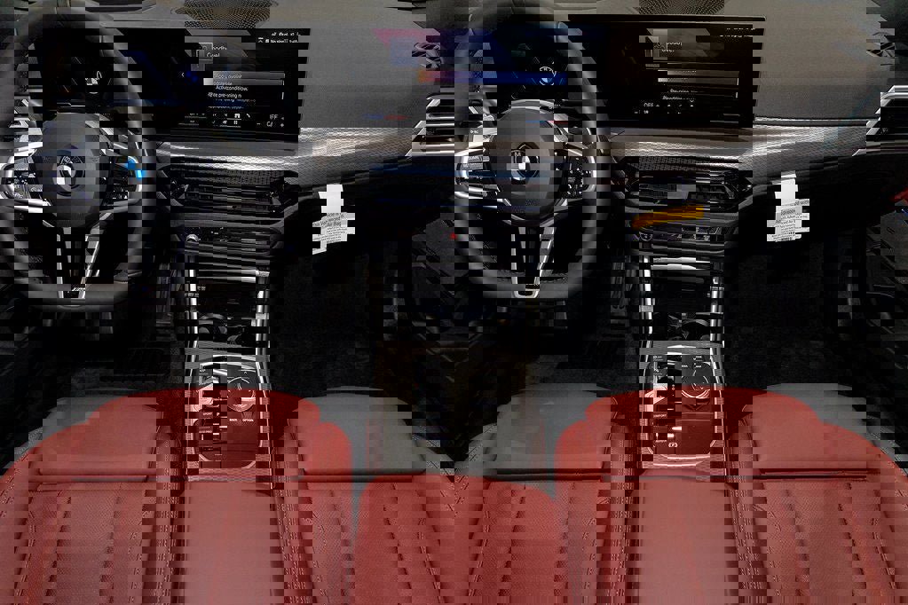 Used 2026 BMW 330i xDrive 330i xDrive w/ M Sport Package image 38