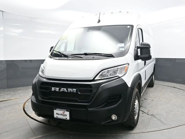 Used 2025 RAM ProMaster 2500 w/ Convenience Group image 2