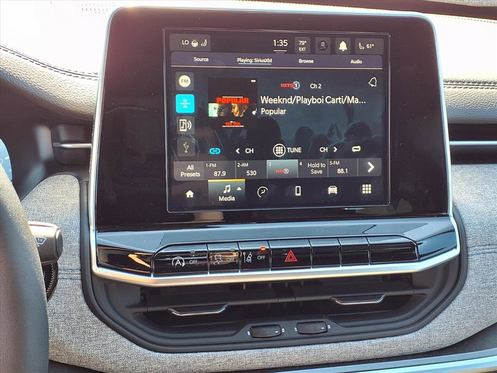 New 2025 Jeep Compass Latitude w/ Convenience Group image 7