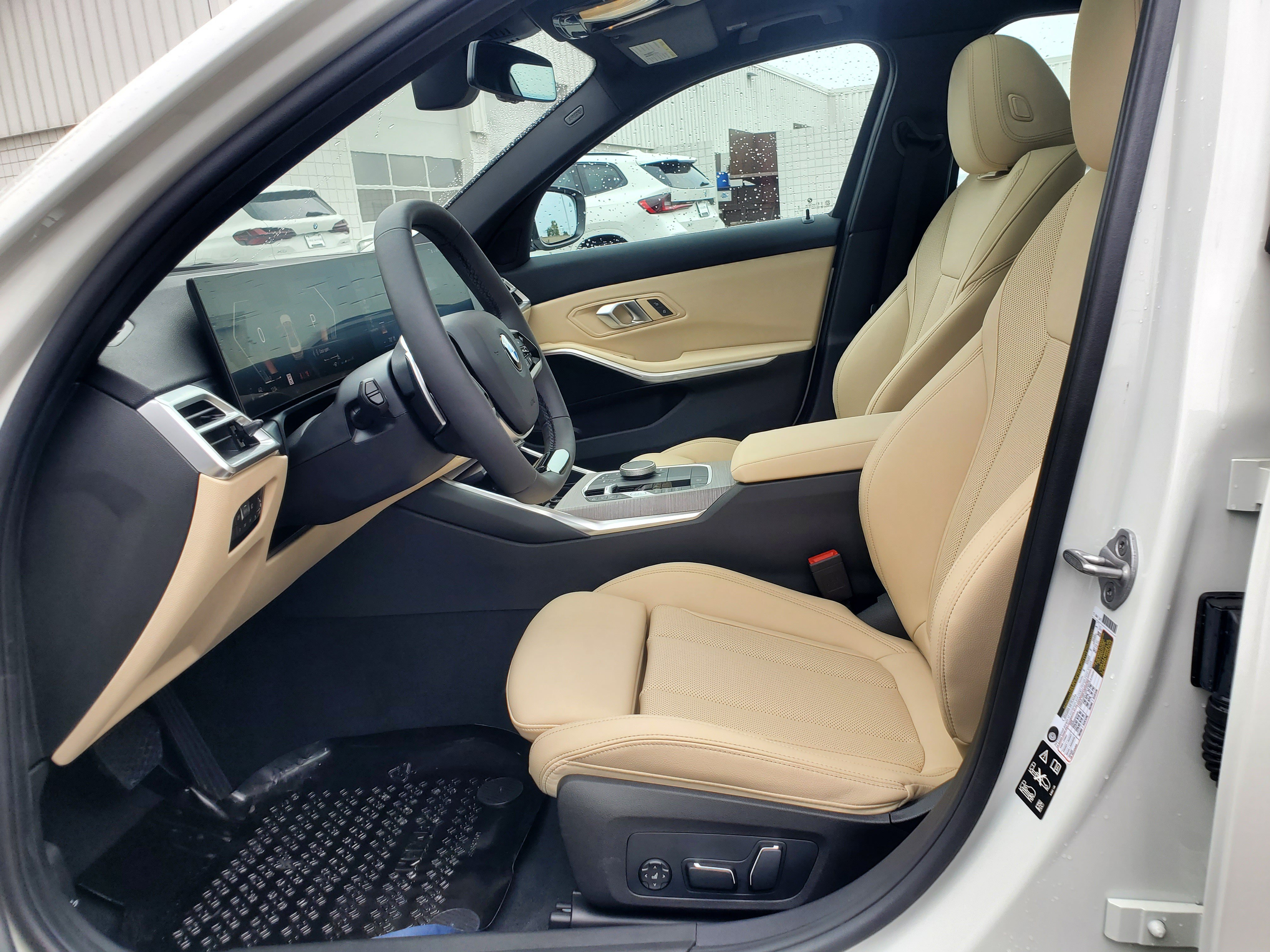 New 2026 BMW 330i xDrive Sedan w/ Premium Package AWD/4WD image 9