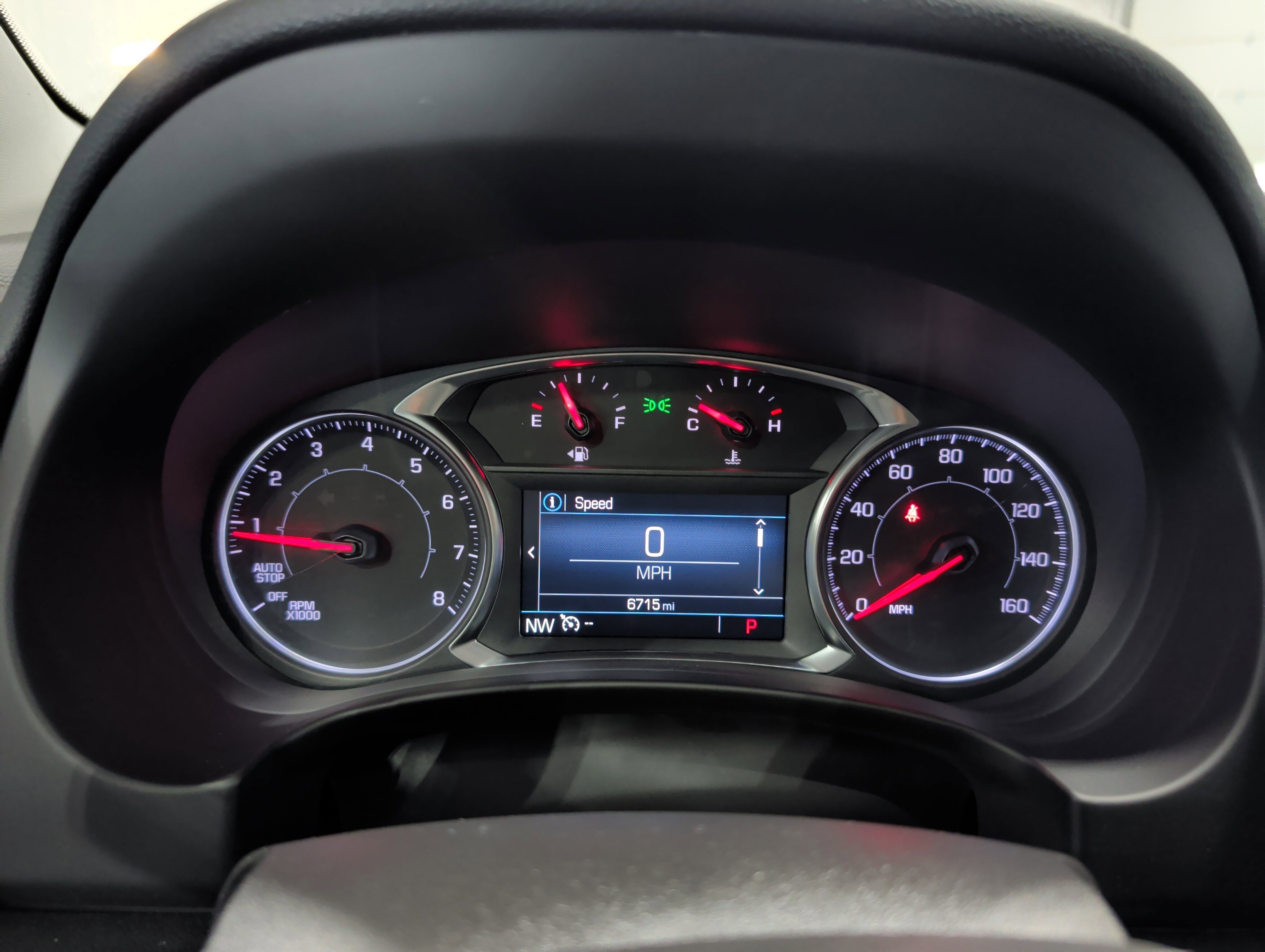 Used 2024 GMC Terrain SLE w/ Driver Convenience Package AWD/4WD image 8