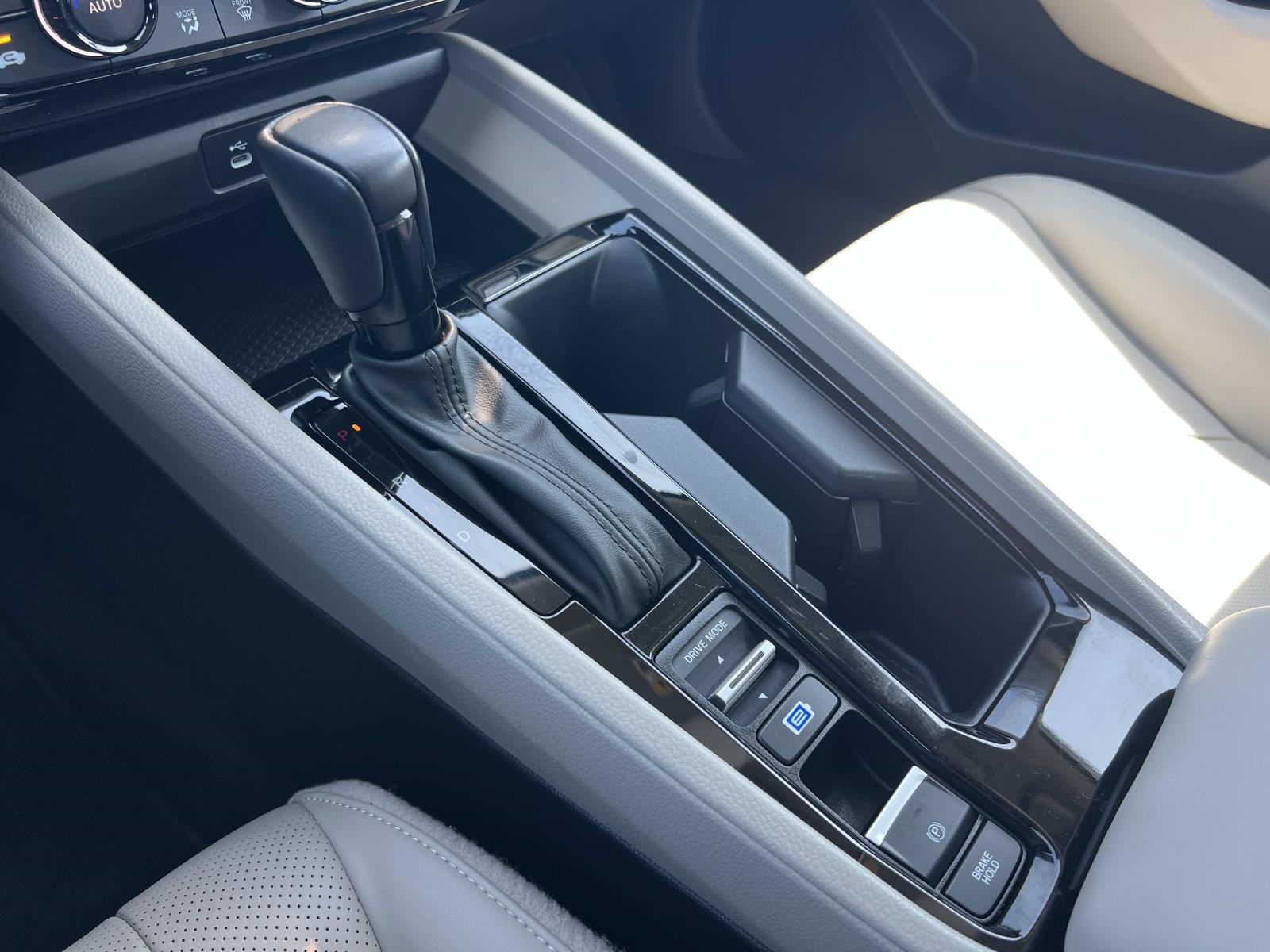 Used 2023 Honda Accord EX-L image 16