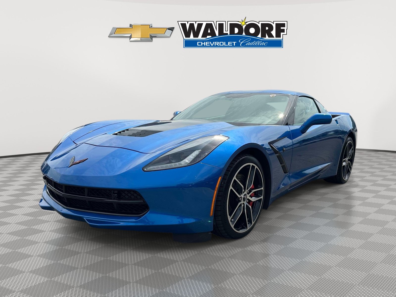 Used 2016 Chevrolet Corvette Stingray Coupe w/ 2LT Preferred Equipment Group RWD image 3