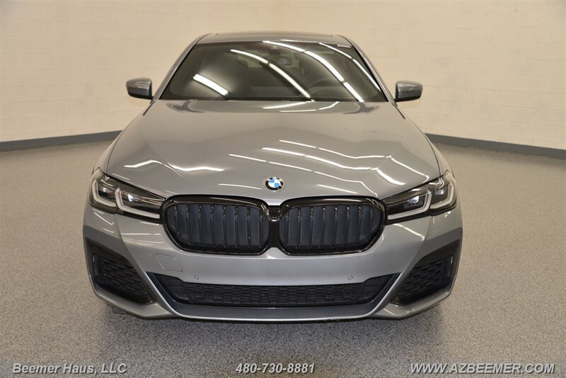 Used 2023 BMW 530i w/ M Sport Package RWD image 5