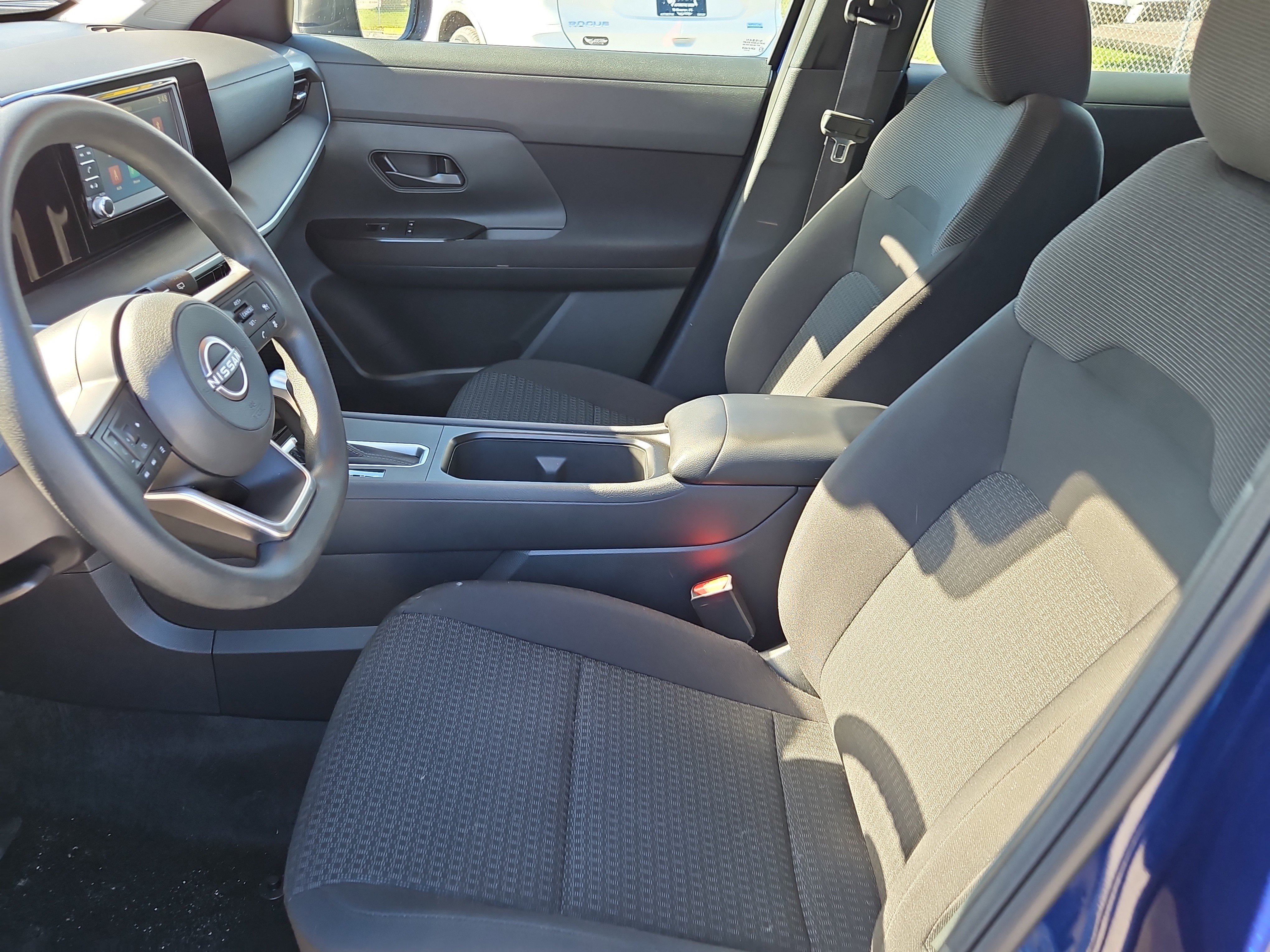 Used 2025 Nissan Kicks S FWD image 12