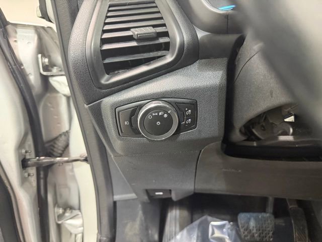 Used 2019 Ford EcoSport Titanium FWD image 17