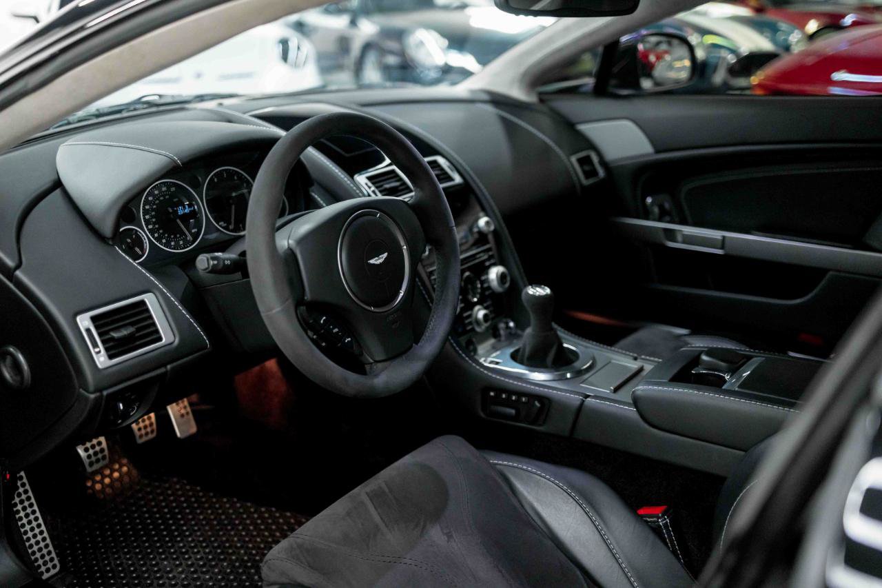 Used 2011 Aston Martin V8 Vantage N420 image 56